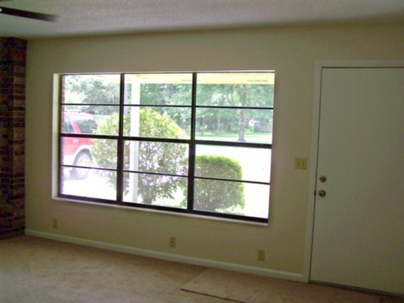 1st image of 153 SE Crow Ct