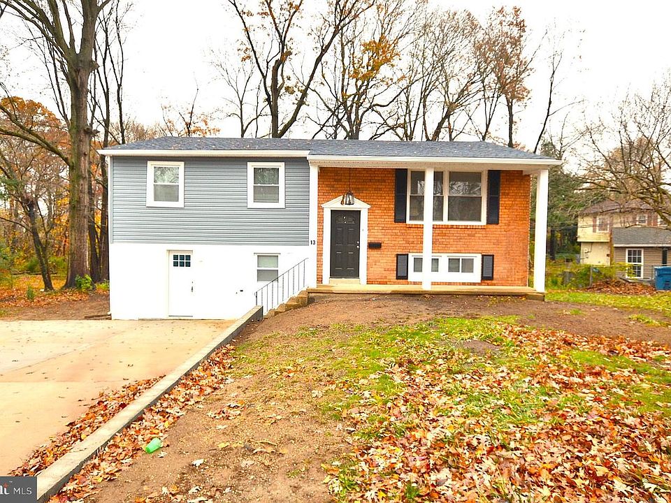 1st image of 13 Erskine Ct