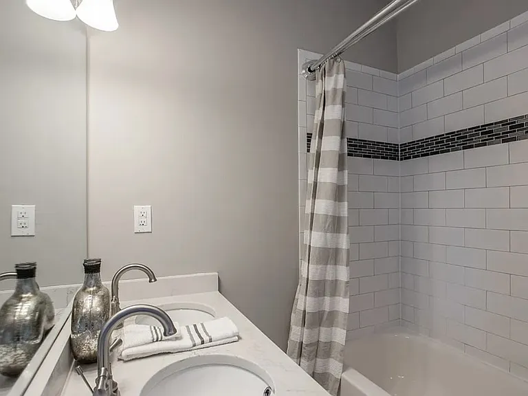 4700 Stuart Ave — Photo 12