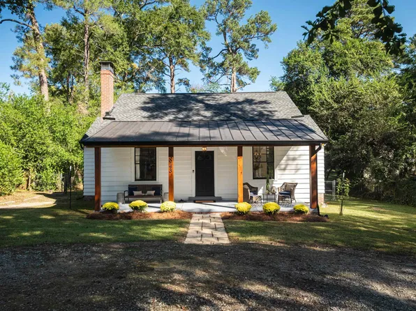 3943 Live Oak St, Columbia, SC 29205