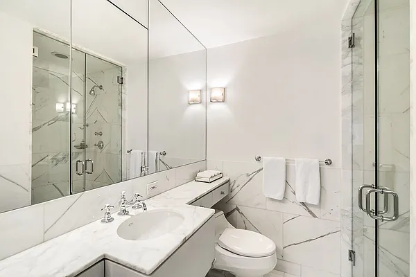 Sold by Compass | media 18