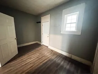1120 Spruce St — Photo 6