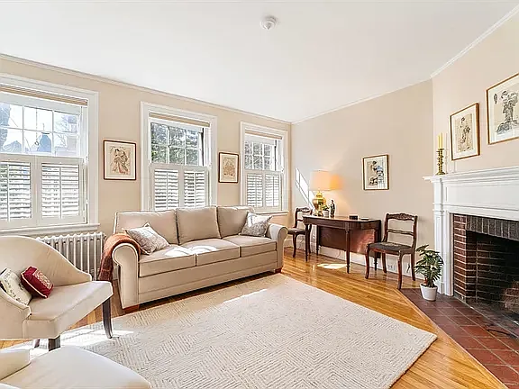 Building Photo - 41 Bowdoin St #7