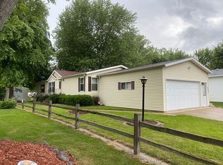 127 Dutch Holw, Menasha, WI 54952
