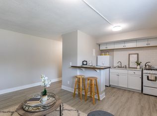1132 E Seneca Ave APT 1, Des Moines, IA 50316