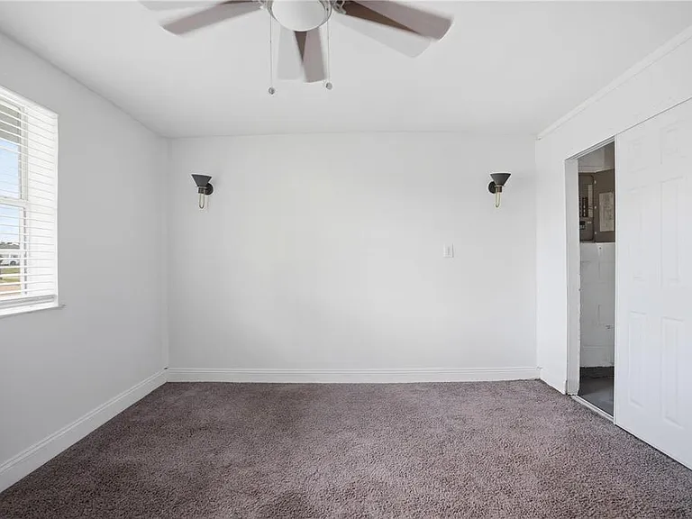 3301 Rosefield Dr — Photo 24