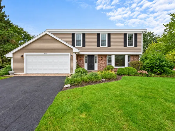 556 Westminster Pl, Mundelein, IL 60060