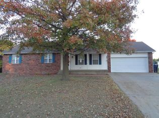 1409 Gold Dust Dr, Webb City, MO 64870