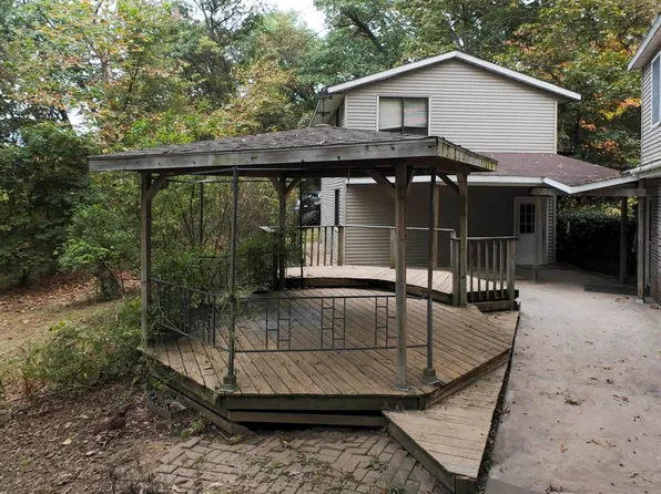 6102 S Trivoli Rd, Glasford, IL 61533