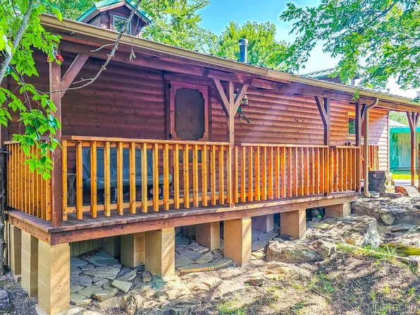 872 Lodgeview Rd, Canadian, OK 74425