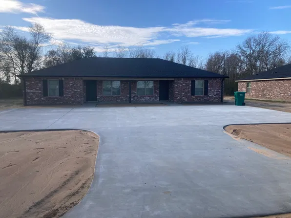 6141 Evelyn St #A, Lake Charles, LA 70615