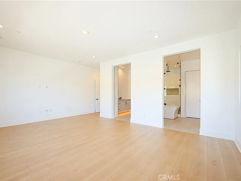 446 Ridgecrest — Photo 14
