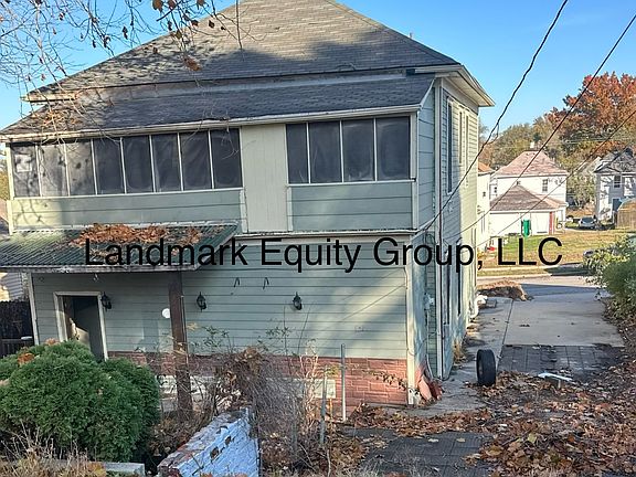 3rd image of 308 E Colorado Ave
