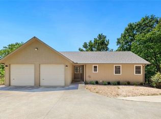 22225 Tomahawk Ln, Garfield, AR 72732