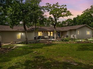 5059 Greenwood Drive, Merriam Woods, MO 65740