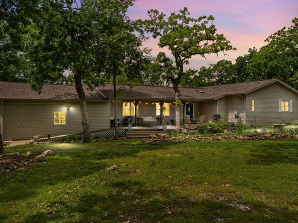 5059 Greenwood Drive, Merriam Woods, MO 65740