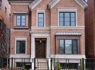 2739 N Lakewood Ave, Chicago, IL 60614
