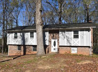 6301 Perry St, Anniston, AL 36206