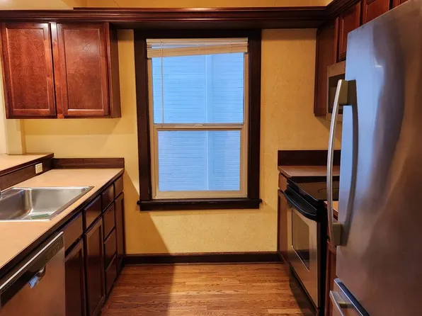 16 Valley St, Seattle, WA
