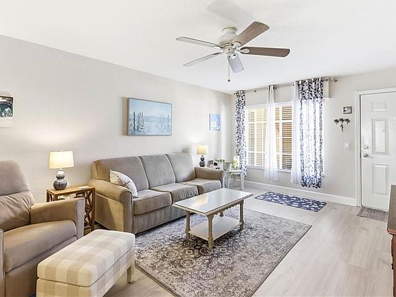 4th image of 26651 Rosewood Pointe CIR #103