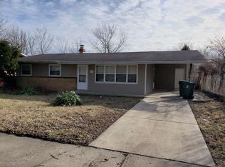 3533 Magnolia Dr, Markham, IL 60428