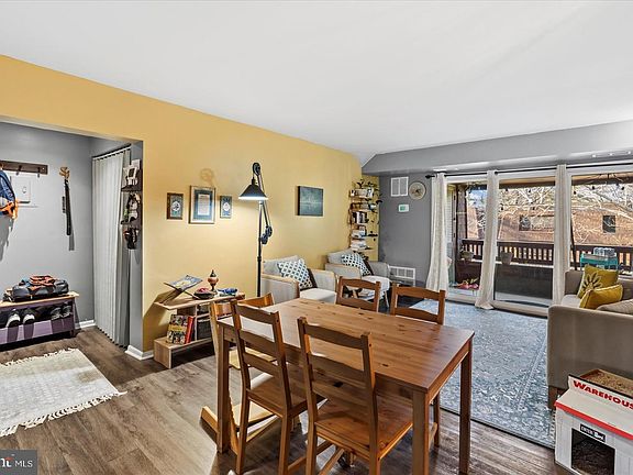 4th image of 5239 W Running Brook Rd Unit 302