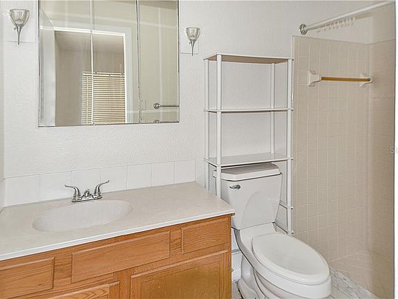 5th image of 2178 Meadow Ct