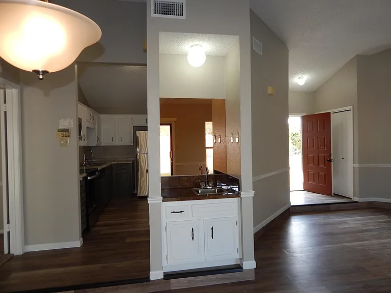 4505 River Oaks Dr — Photo 10