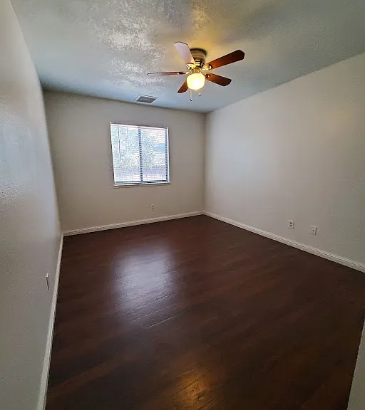 225 Michele St — Photo 17