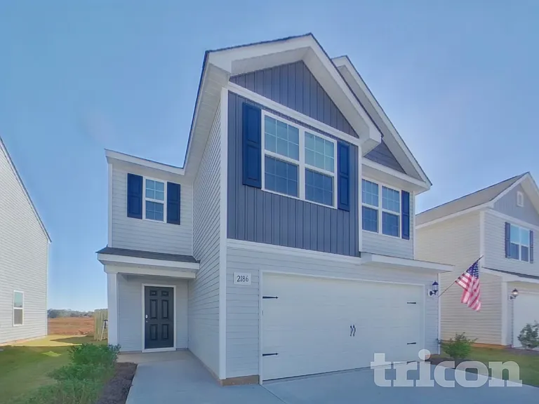 2186 Southlea Dr — Photo 2