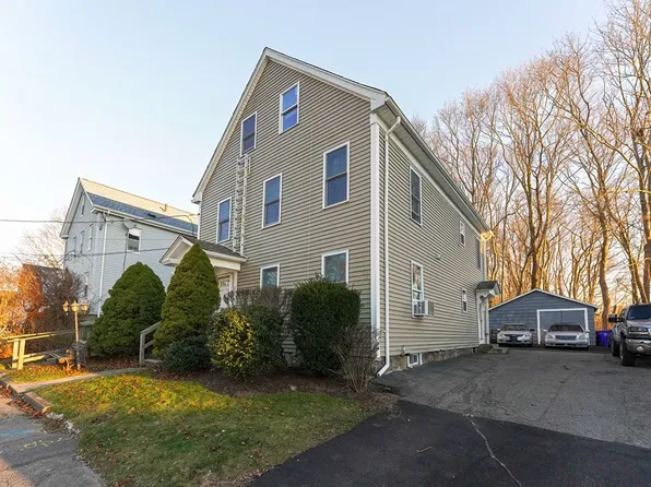 12 Beacon St, Taunton, MA 02780