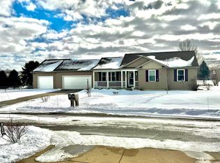 10595 Oriole Ln, Plymouth, IN 46563