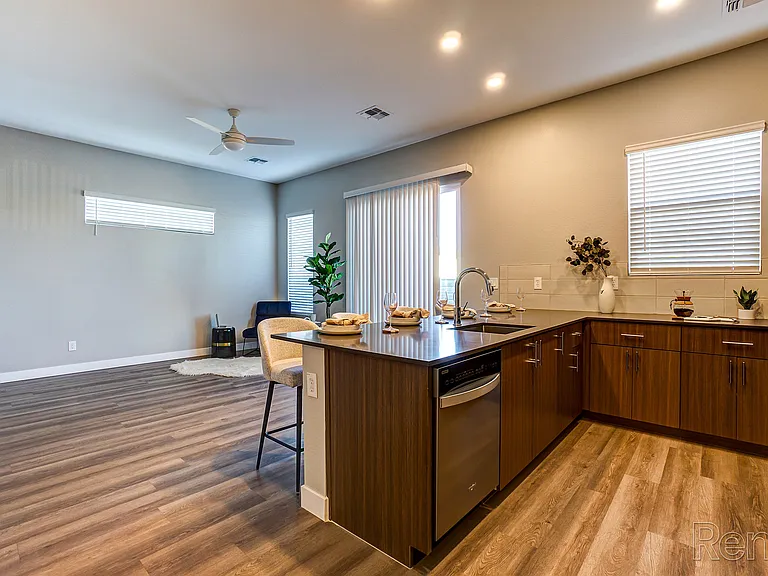 Open Floor Plan Kitchen | Apartment Homes in Prescott Valley, AZ | The Flats at Jasper