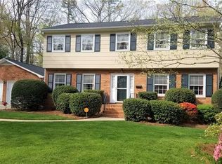 1436 Laurel Ln, Gastonia, NC 28054