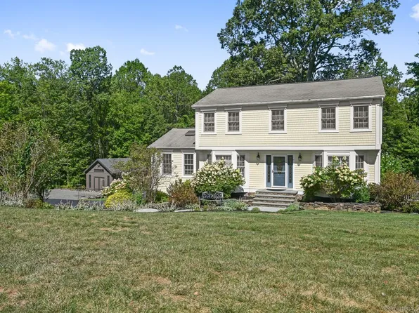 23 Colonial Drive, Danbury, CT 06811