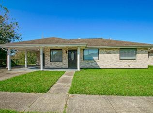 2320 Congressman Hebert Dr, Chalmette, LA 70043