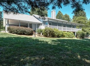 40 Goldfinch Ln, Murphy, NC 28906