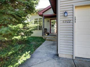 6922 Village Park Dr, Madison, WI 53718