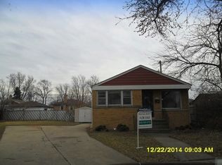 4423 Emerson Ct, Schiller Park, IL