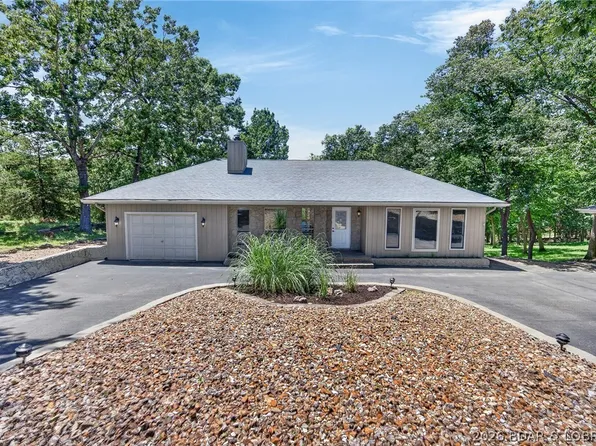 321 Kays Point Rd, Lake Ozark, MO 65049