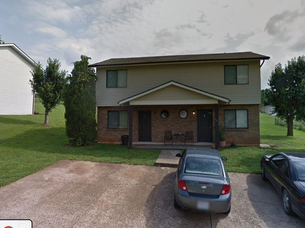 105 Swan Dr #B