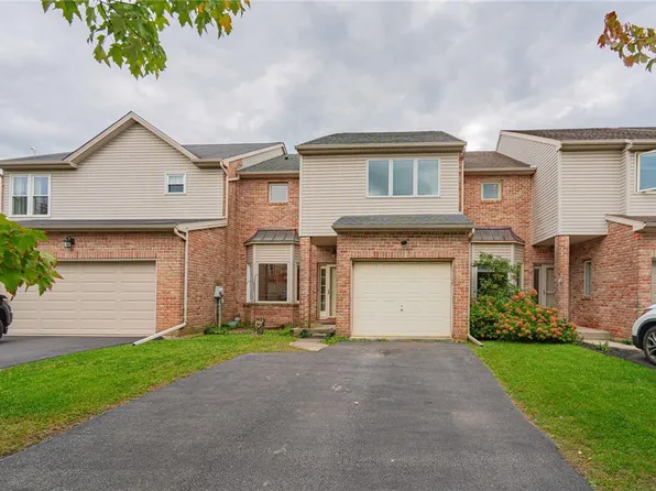 1670 Jackson St, Whitehall, PA 18052