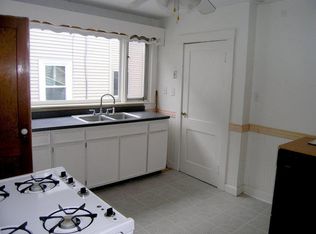 18 Irvington Rd #1R, Somerville, MA 02144