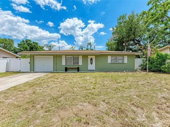 4940 Brookmeade Dr, Sarasota, FL 34232