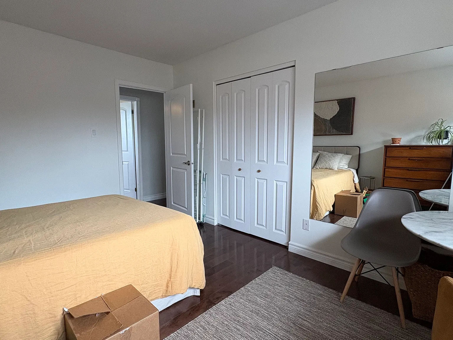 1674 Russell Rd — Photo 4
