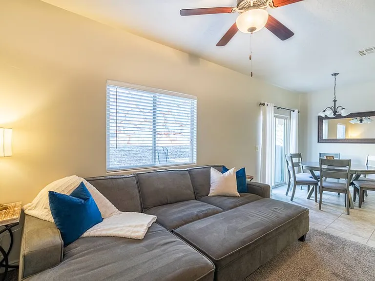 290 W Buena Vista Blvd — Photo 4