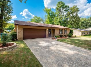 26 Loblolly Dr, Little Rock, AR 72204