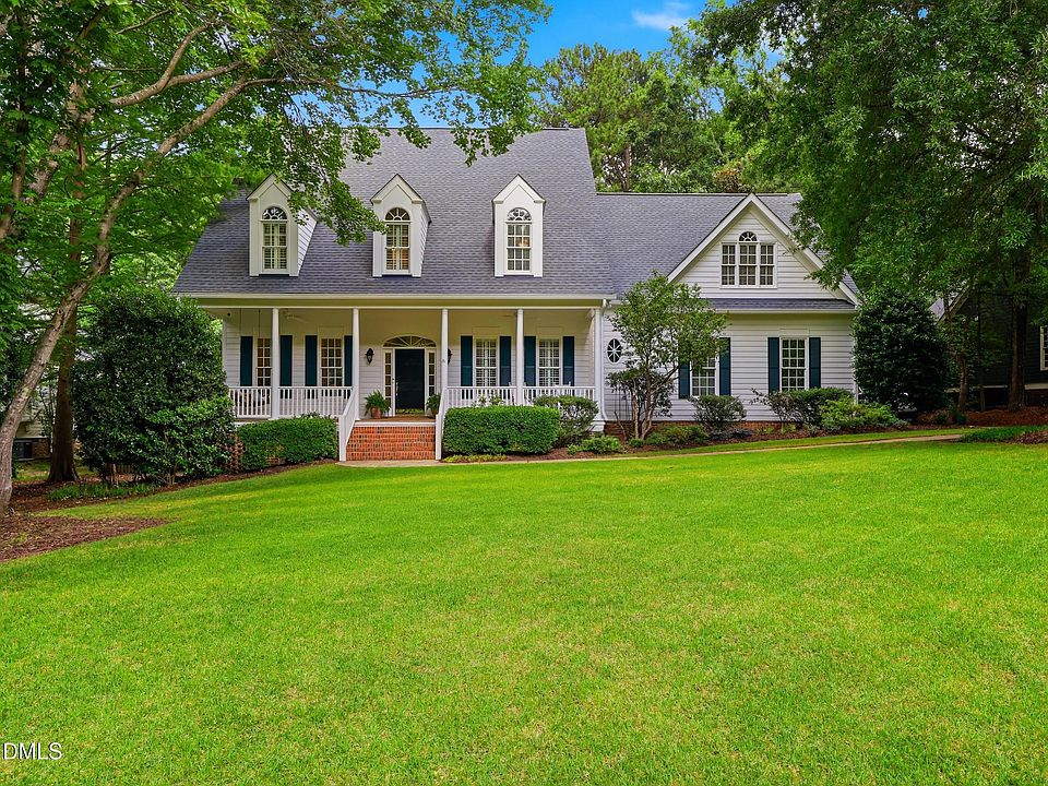 1st image of 311 Schubauer Dr
