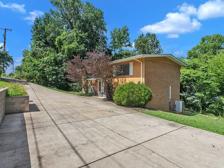 622 Ermac Dr #A — Photo 24