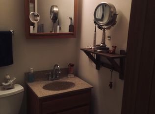 4840 Easy St APT 238, Hartland, WI 53029